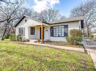 1211 Churchill Rd, River Oaks, TX 76114