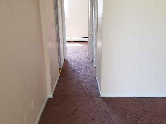 5th image of 100 E Glenolden Ave #B-11