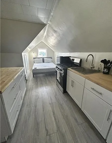 377 Lawson Ave #3 — Photo 8