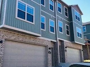 2787 W Blackstone Xing #1, Fayetteville, AR 72704