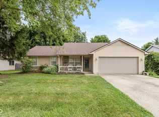 38 Grassy Dr, New Whiteland, IN