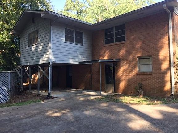 3rd image of 1201 Lanier Dr SW