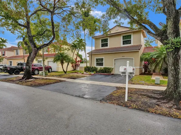 18060 SW 11th Ct, Pembroke Pines, FL 33029