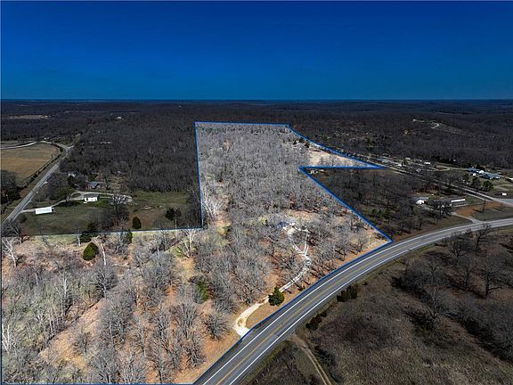 4th image of 875 SW Highway 54