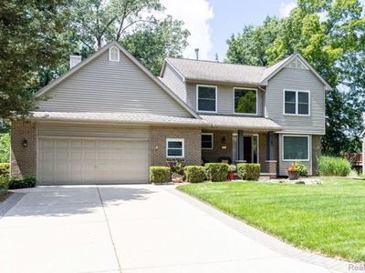 3163 W Ridge Ct, Commerce Township, MI, 48390