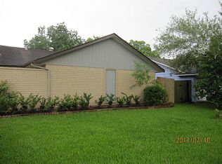 12203 New Brunswick Dr, Houston, TX 77089