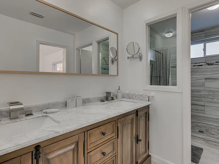 6319 Windmill Cir — Photo 14