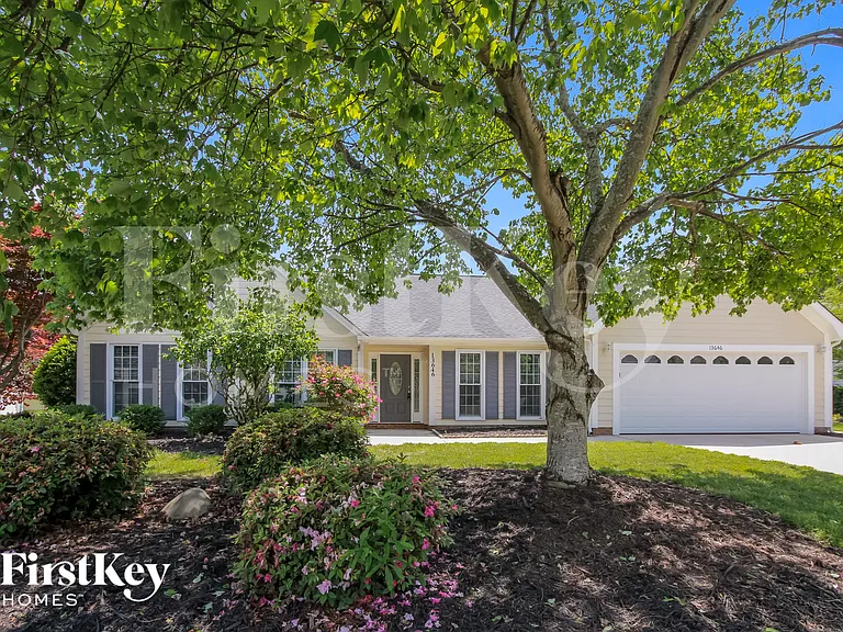 13646 Annsdale Ln — Photo 1