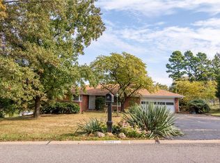 1051 Druso Ln, Saint Louis, MO