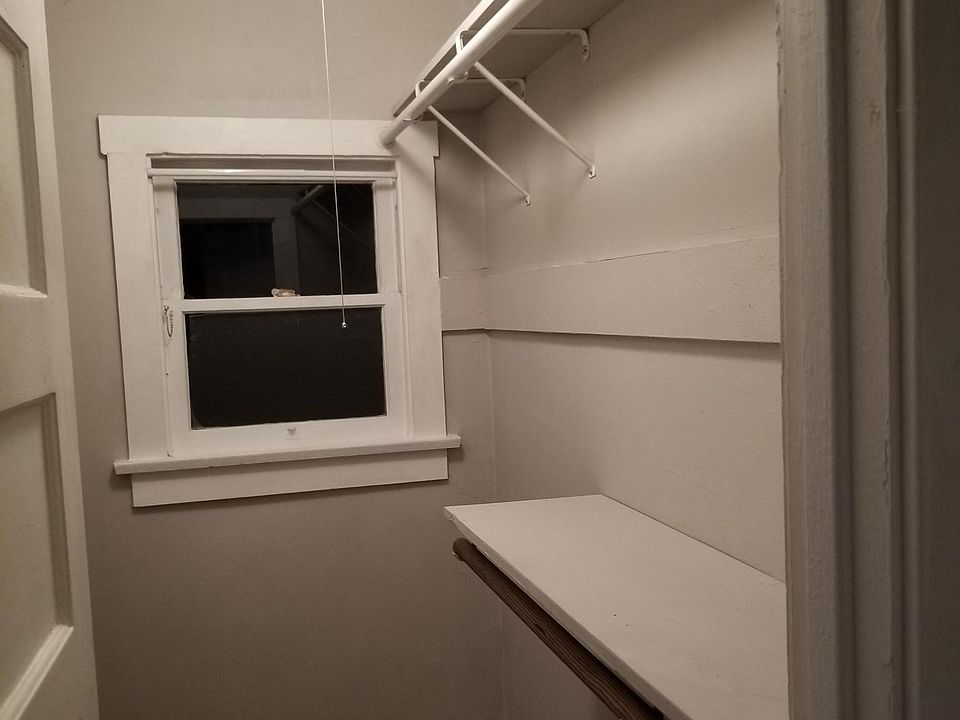 1st image of 4577 33rd St