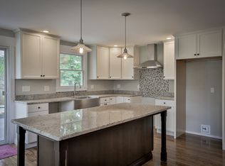 22 Marble Rd, Gloucester, MA 01930