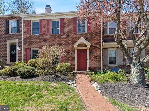 304 Penns Ln, Malvern, PA 19355