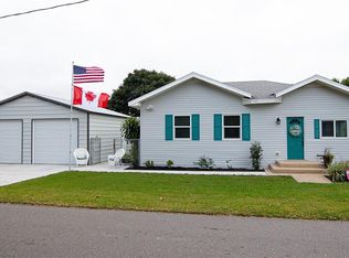 1205 NE 1st St, Mulberry, FL 33860