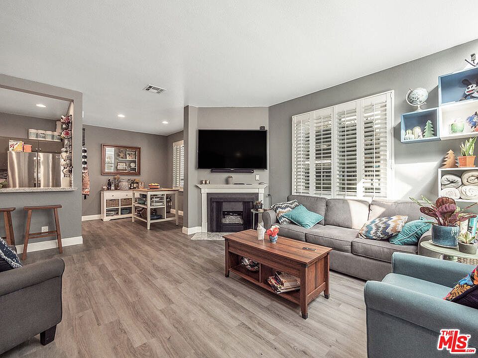 1st image of 433 E Tamarack Ave Unit 158