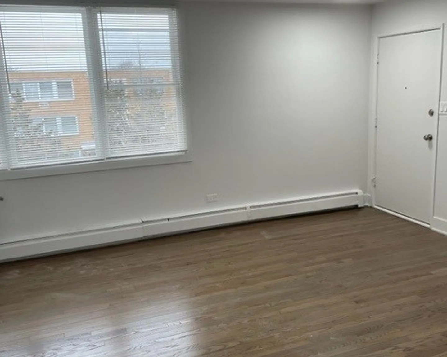 2515 West Jerome Apartments — Photo 3
