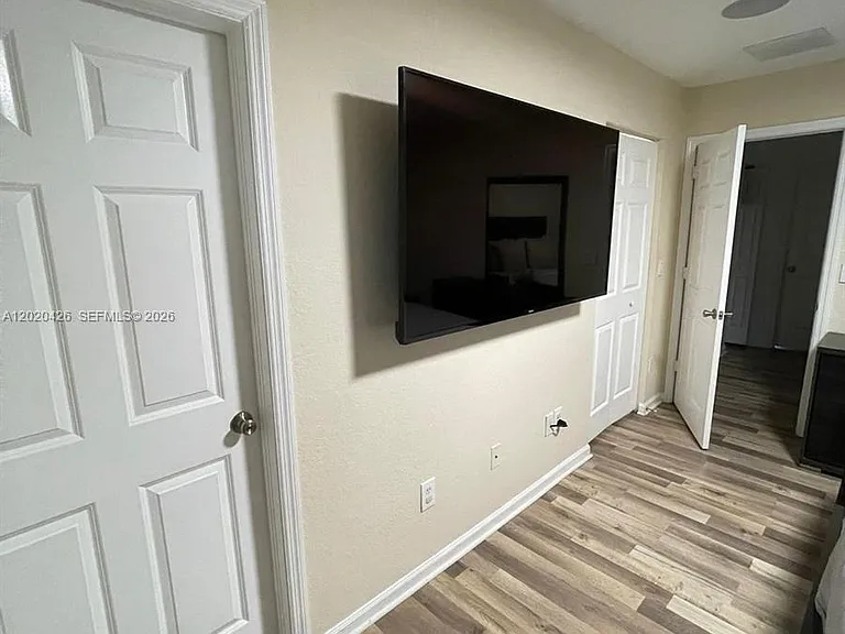 2043 Nassau Dr #2043 — Photo 25