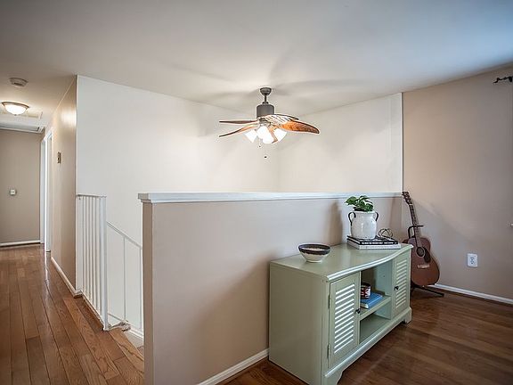 5th image of 1533 Powells Tavern Pl
