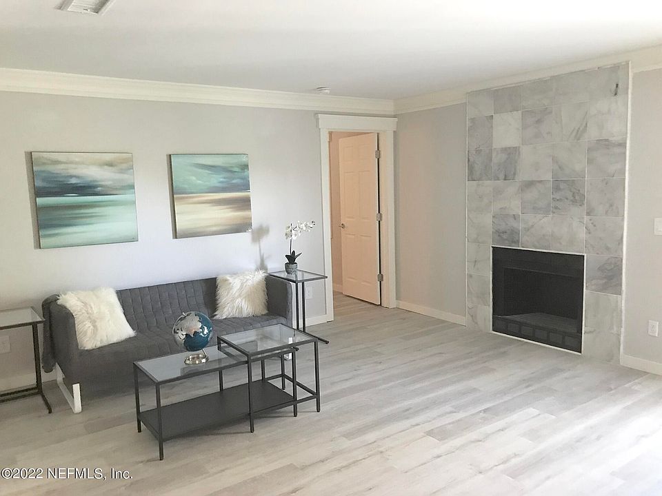 1st image of 100 Fairway Park Blvd Unit 1703