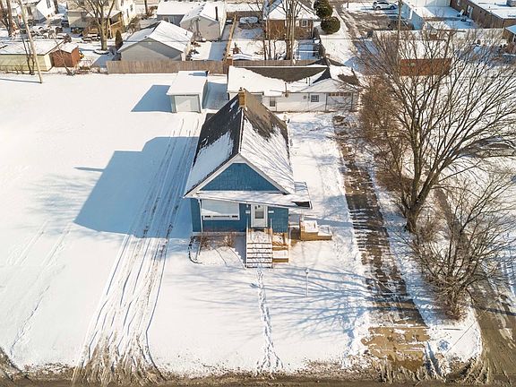 2nd image of 3333 Union Ave