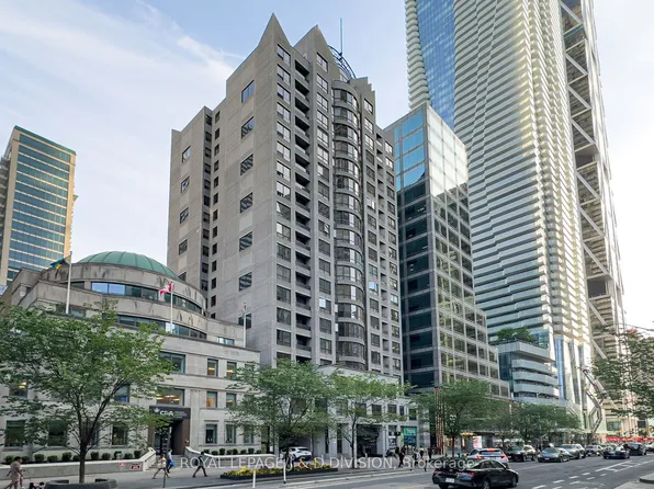 55 Bloor St E, Toronto, ON