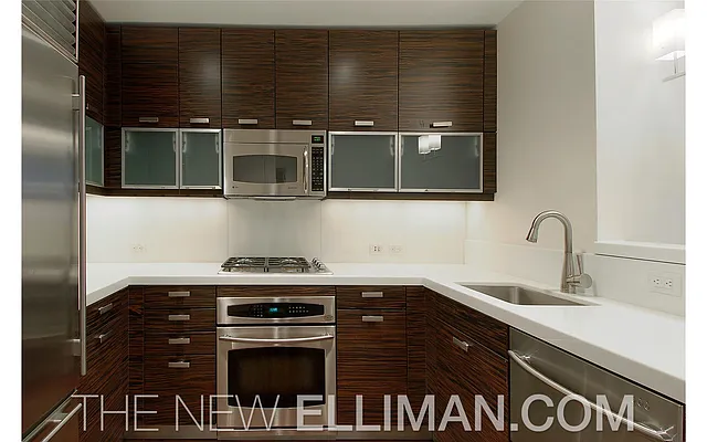 Rented by Douglas Elliman | media 29