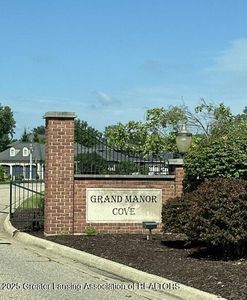 Harbour Cv, Lansing, MI, 48911