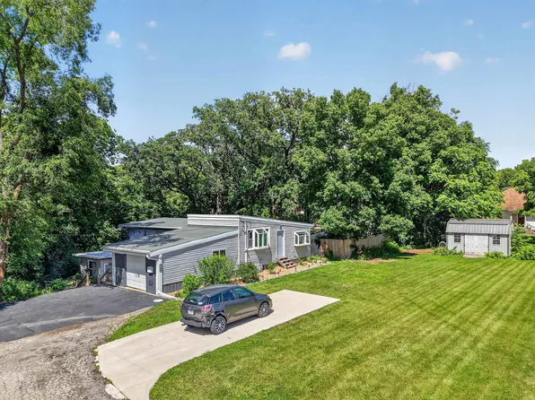 300 Adams St, Ottawa, IL 61350