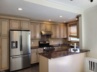 138 Lake St, Brooklyn, NY 11223