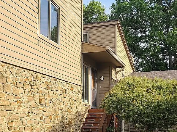 305 Baywood Ct #65, Noblesville, IN 46062