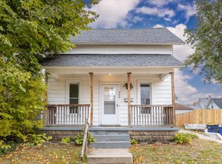 944 Tamarack Ave NW, Grand Rapids, MI 49504