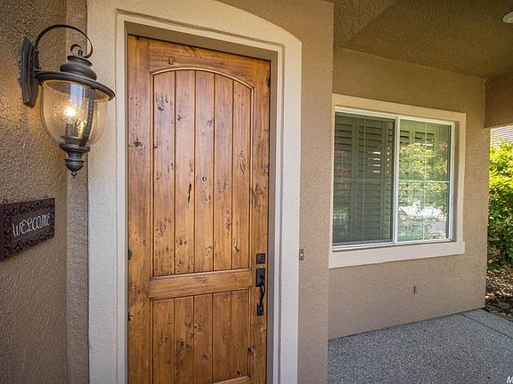2nd image of 6821 Copper Glen Cir