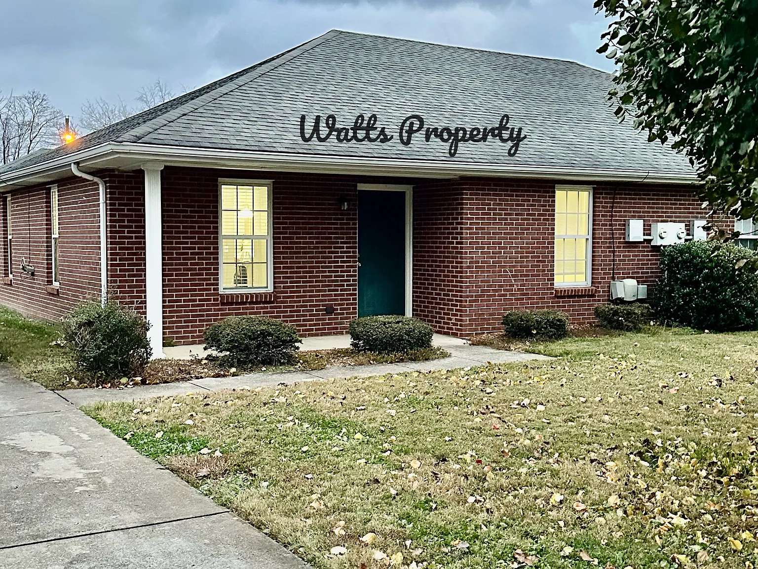 2 bed, 976 sqft, $1,050 — Photo 1