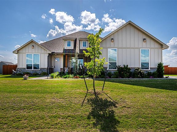 2nd image of 4047 Black Rock Ln
