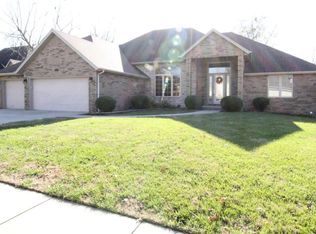 2302 E Kentwood St, Republic, MO 65738