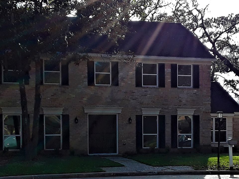 1st image of 607 Langwood Dr