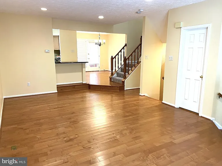 27 Beacon Hill Way — Photo 10