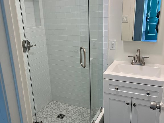 3rd image of 5125 E The Toledo