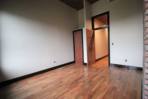 Rented by Hagstrom Management Inc | media 39