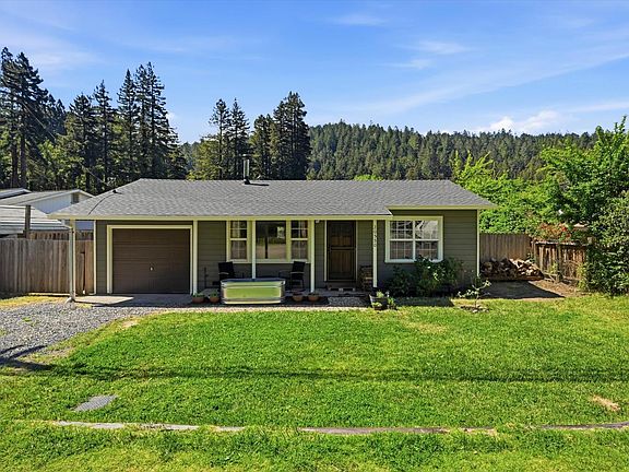 2nd image of 20550 Foothill Drive