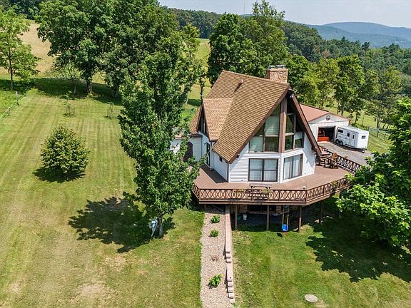 4th image of 2297 Bush Hollow Rd