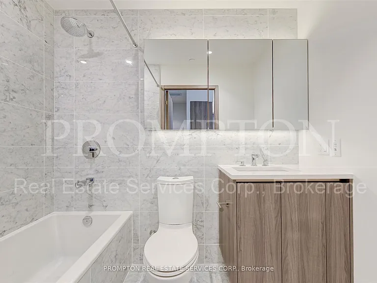 95 McMahon Dr #2801 — Photo 15
