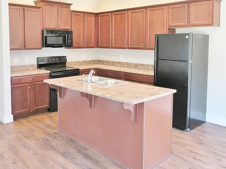 6470 Cheshire Cove Dr — Photo 8
