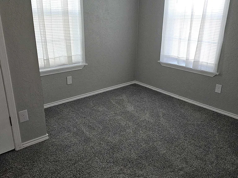 816 NW Arlington Ave — Photo 14