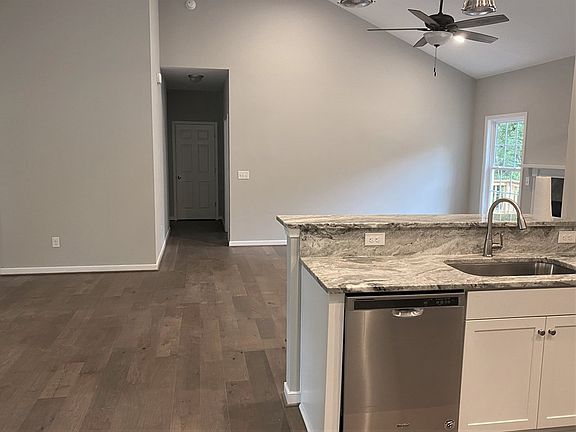 5th image of 8280 Smacks Run Creek Ln