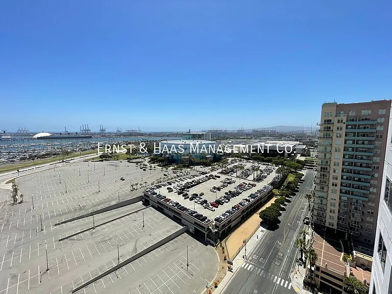 525 E Seaside Way #1806 — Photo 17