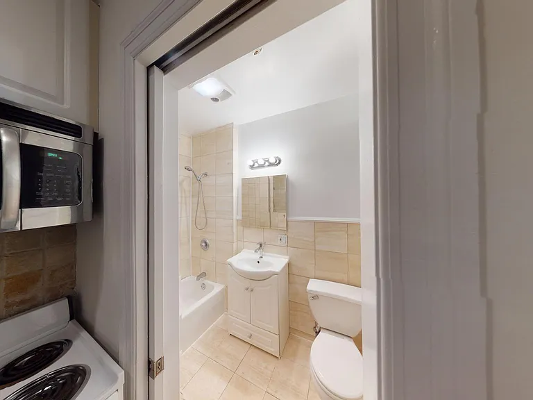 72 Hudson St #1C — Photo 19
