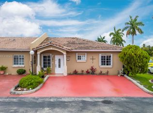 7698 NW 183rd Ter #1101, Hialeah, FL 33015