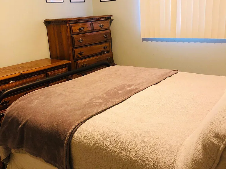 3658 Mentone Ave #4 — Photo 7