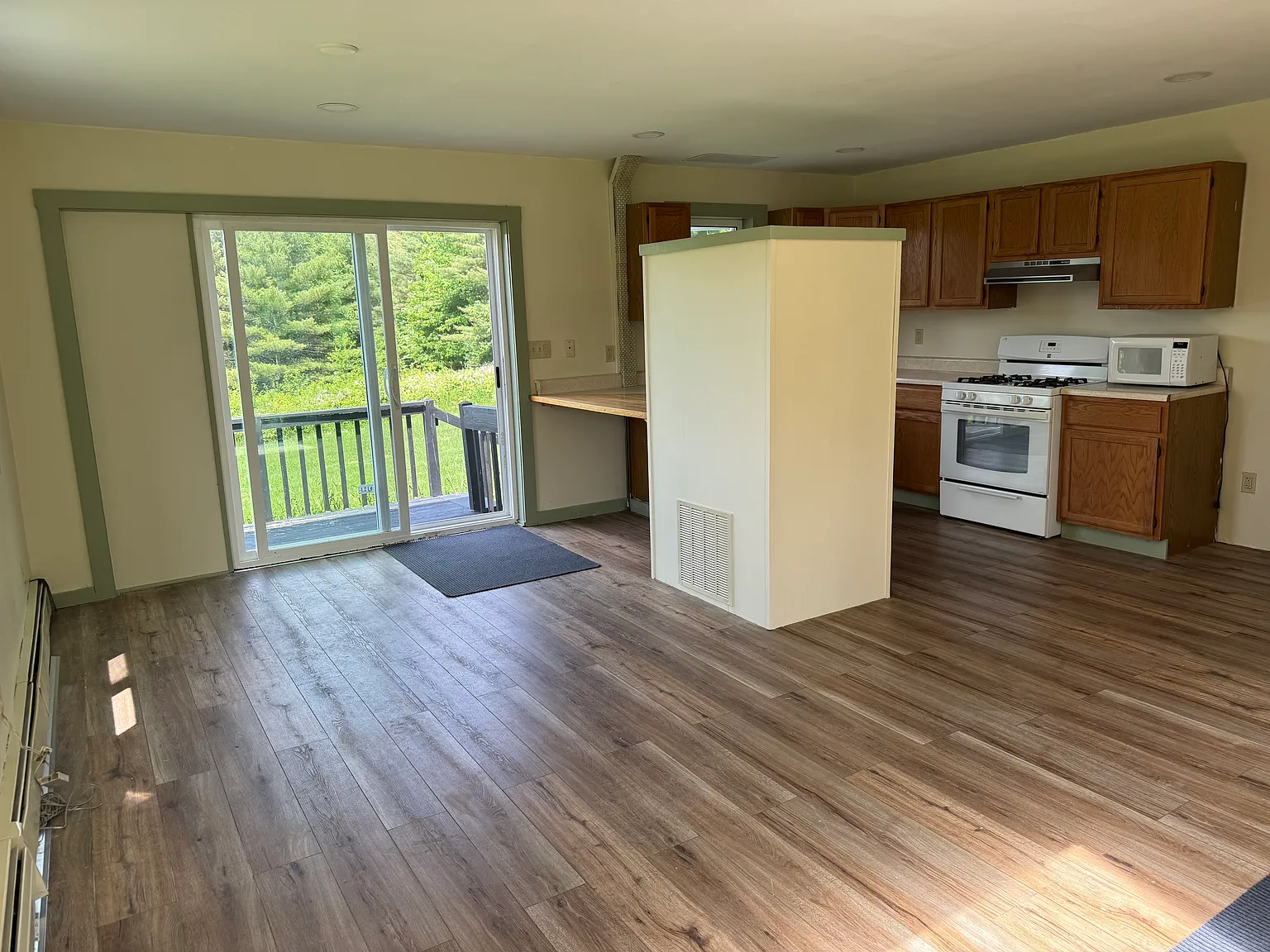 2463 N Littleton Rd — Photo 4
