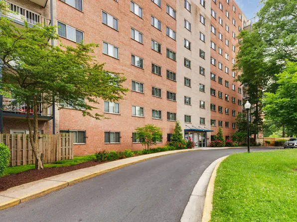 Parkview Towers, 7667 Maple Ave #B456869d8, Takoma Park, MD 20912
